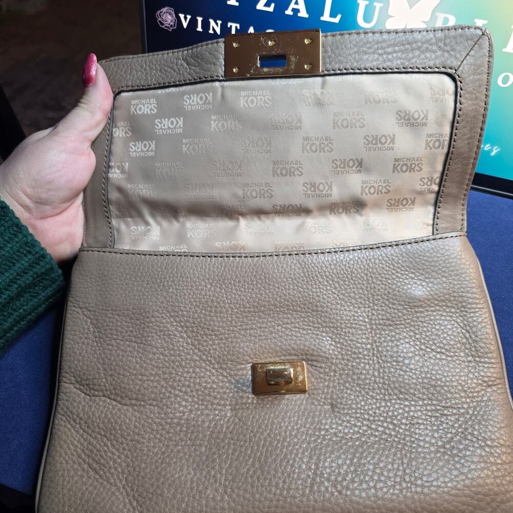 MICHAEL Michael Kors Gray Leather Crossbody Bag Strap Plus Chain - Picture 12 of 16